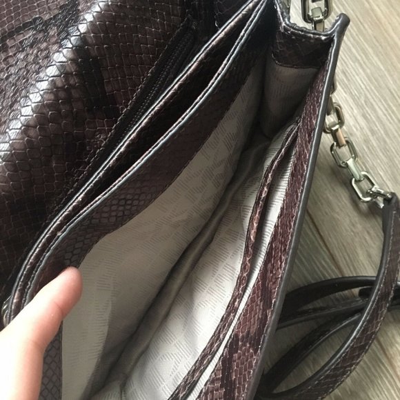 Michael Kors snakeskin effect chain crossbody bag - Picture 6 of 7